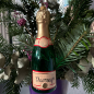 Preview: Christborn Weihnachtsanhänger Champagnerflasche, grün mit gold glitter Akzenten, style