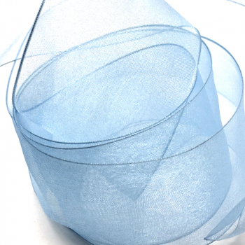 Gift ribbon transparent organza lightblue, with woven edge, detail