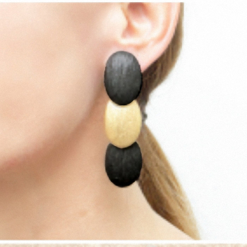 KMO Earstuds Marcie black-gold, style