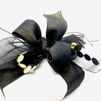 Gift Ribbon Organza black, width 70 mm, detail