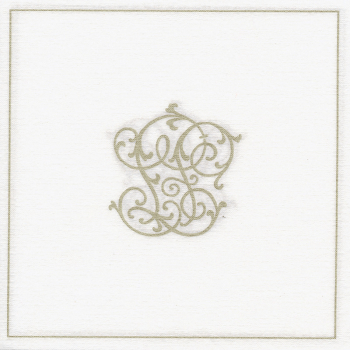 Paviot white napkin printed with gold letters