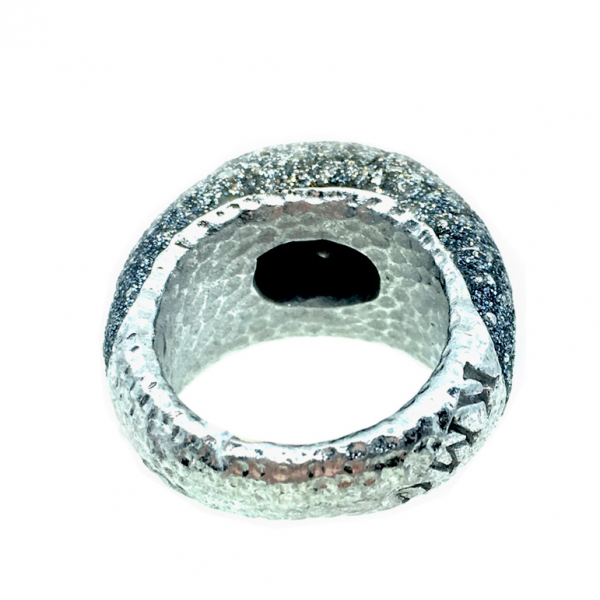 KMO Silver Ring with cabochon black-silver, inside