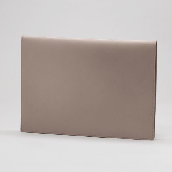 Treuleben leather Envelope Pocketfolio dolphin grey, front