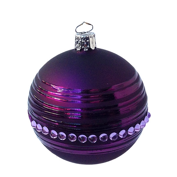 round Christmas decoration, purple,matt-gloss effects and gemstones.